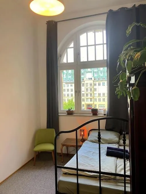 Schoene Ferienwohnung Im Zentrum Les Lipsko 0*,